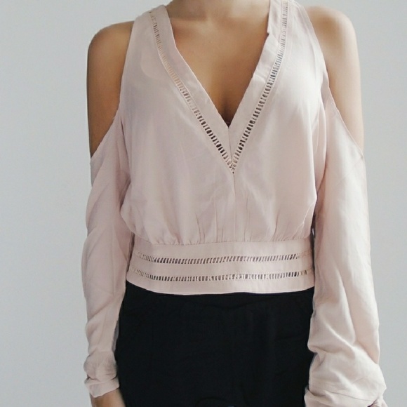 Tops - NWT Gretchen Blouse